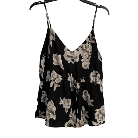 Back camisole with flower detailing - Picture 1 of 3